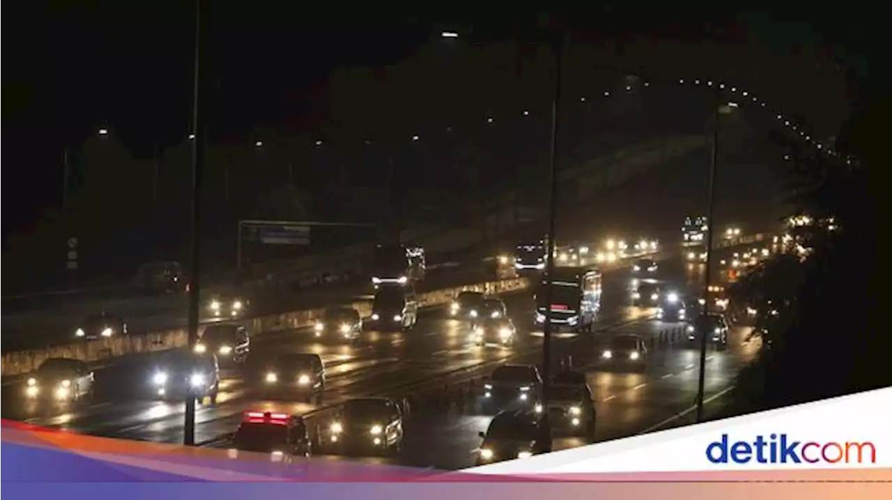 One Way Tol Cikampek-Kalikangkung Usai, Puncak Mudik Diprediksi Hari Ini