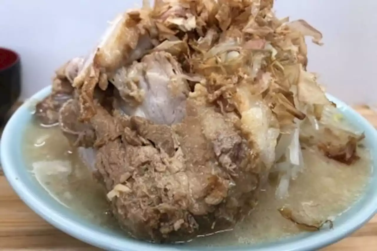 人気ラーメン店、食べ残し防止で「大盛注文したら1万円預かる」ルールが話題に…法的に問題ない？ - トピックス｜Infoseekニュース