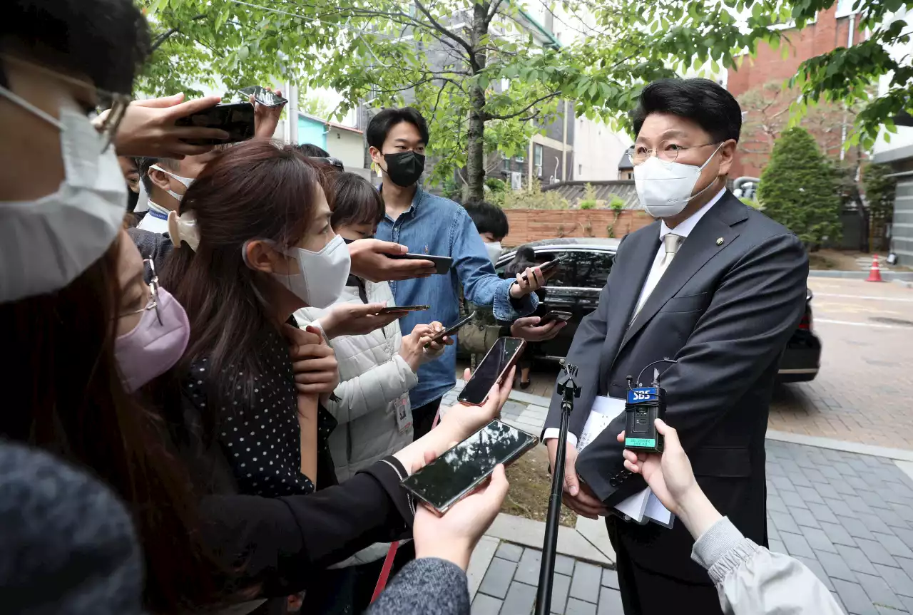 장제원, 국민투표 “국회서 입법 보완해야···당선인에 아직 보고 안했다”