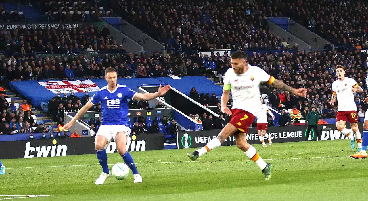 Leicester-Roma 1-1, le pagelle: Zalewski da stropicciare gli occhi, Pellegrini da record, sicurezza Ibanez