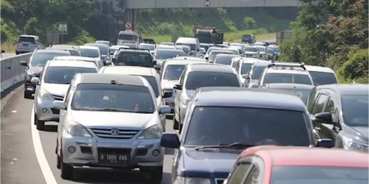 Info Mudik 29 April 2022: Pemudik Masuk Tol Semarang-Solo Padat | merdeka.com