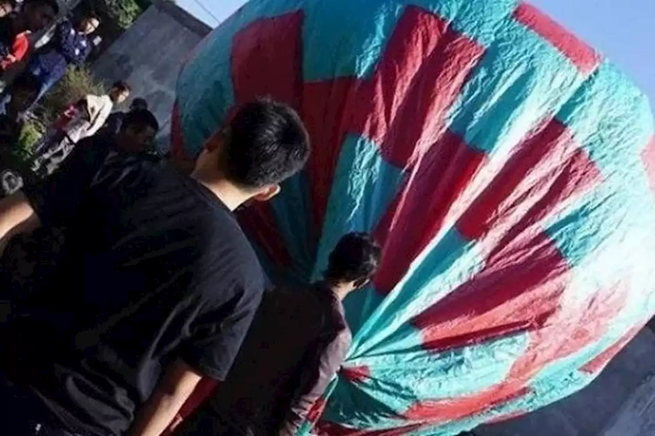 Tradisi Ngapungkeun Balon, Cara Unik Warga Panawuan Garut Silaturahmi di Hari Lebaran - Pikiran-Rakyat.com