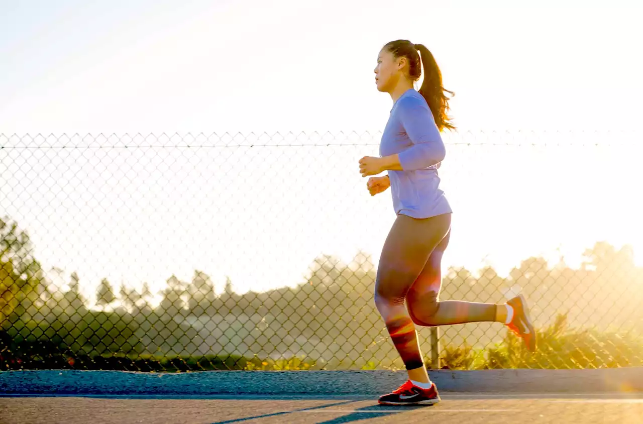 Humans naturally fall into energy-efficient speeds when they run