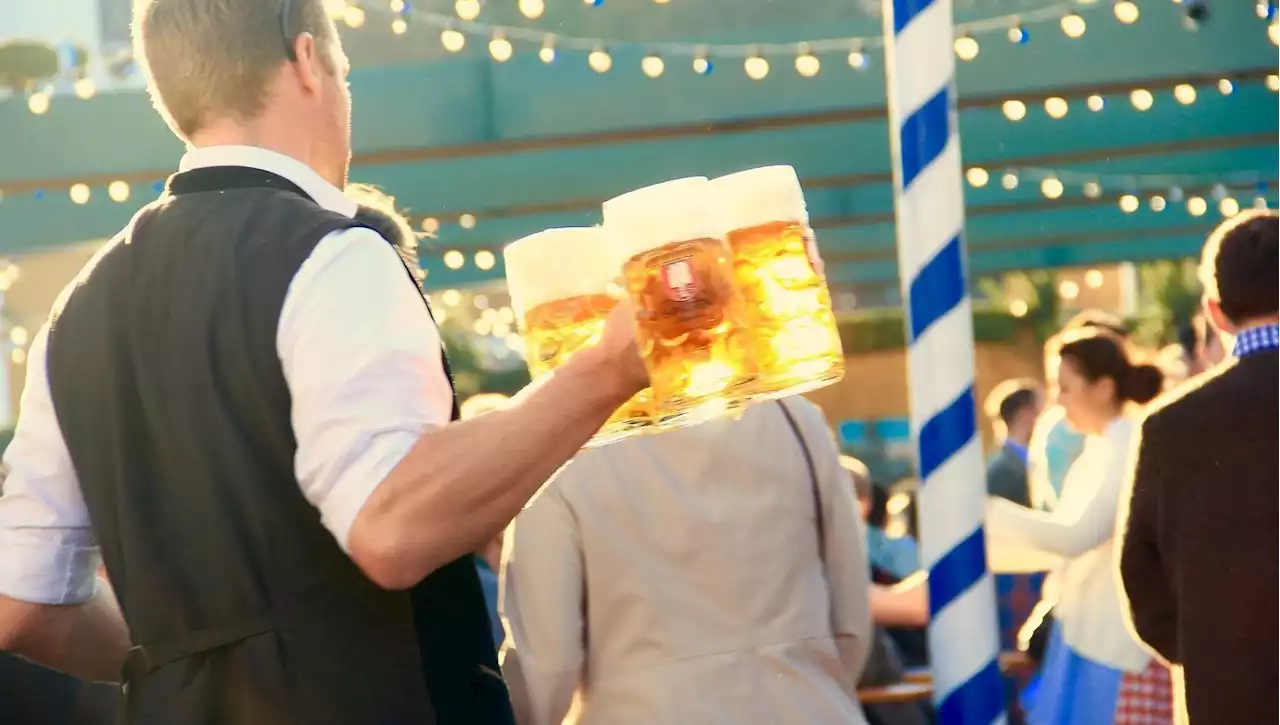 Il popolo della birra esulta, torna l'Oktoberfest: ecco le date