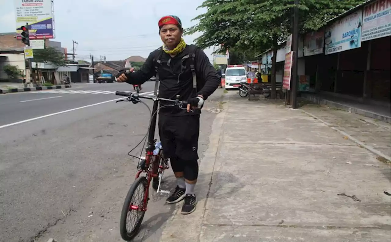 Batal dari Jakarta, Pria Banjarsari Solo Ini Mudik Gowes dari Jogja