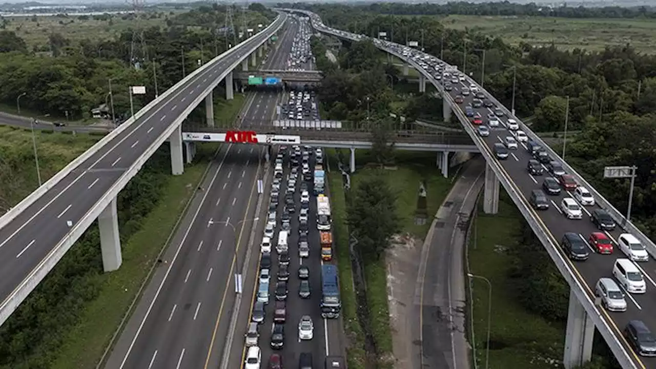 Arus Mudik, Pintu Masuk One Way Digeser ke Gerbang Tol Cikampek Utama