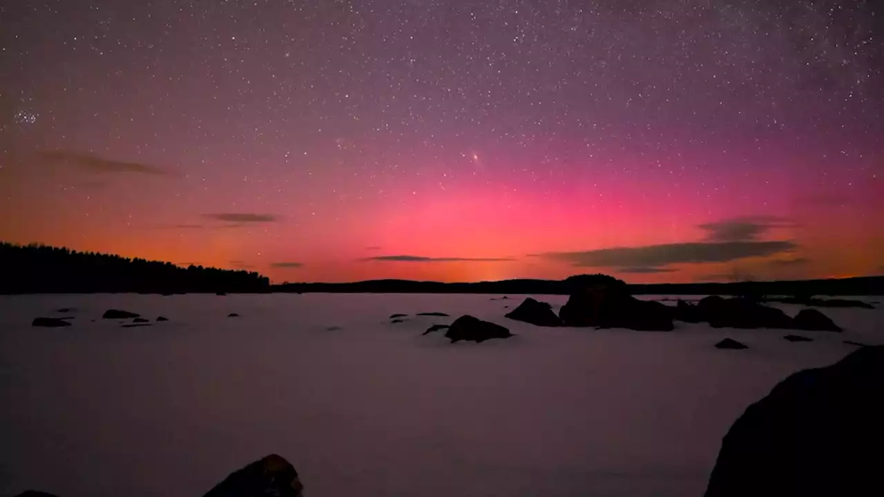 Unusual Aurora Borealis Over Swedish Lake - Videos from The Weather Channel | weather.com