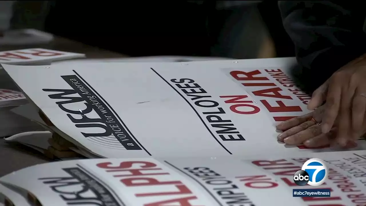 SoCal grocery store workers, owners resume contract negotiations as possible strike looms