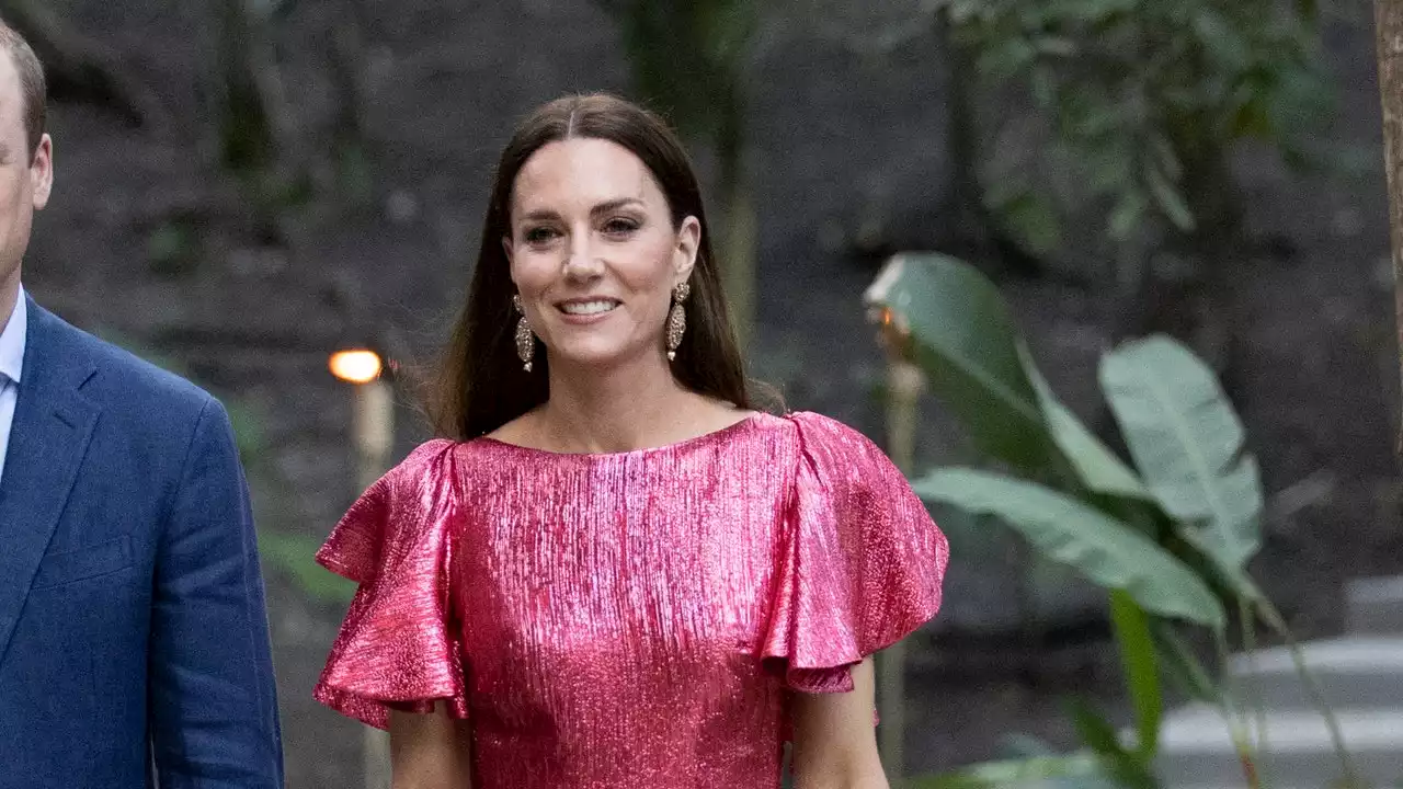 The Duchess Of Cambridge Wears A Cool-Girl Favourite – And The Colour Of The Season – In Belize