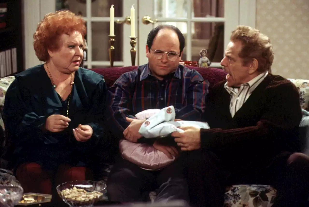 ‘Seinfeld’s Jason Alexander Pays Tribute To “TV Mama” Estelle Harris