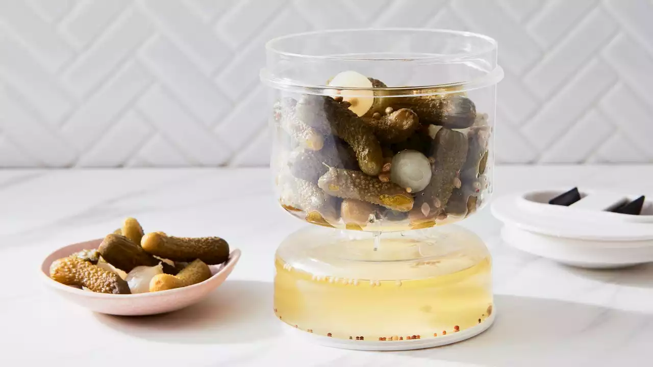 A Pickle Expert Weighs In on the TikTok-Famous Pickle Flip Jar