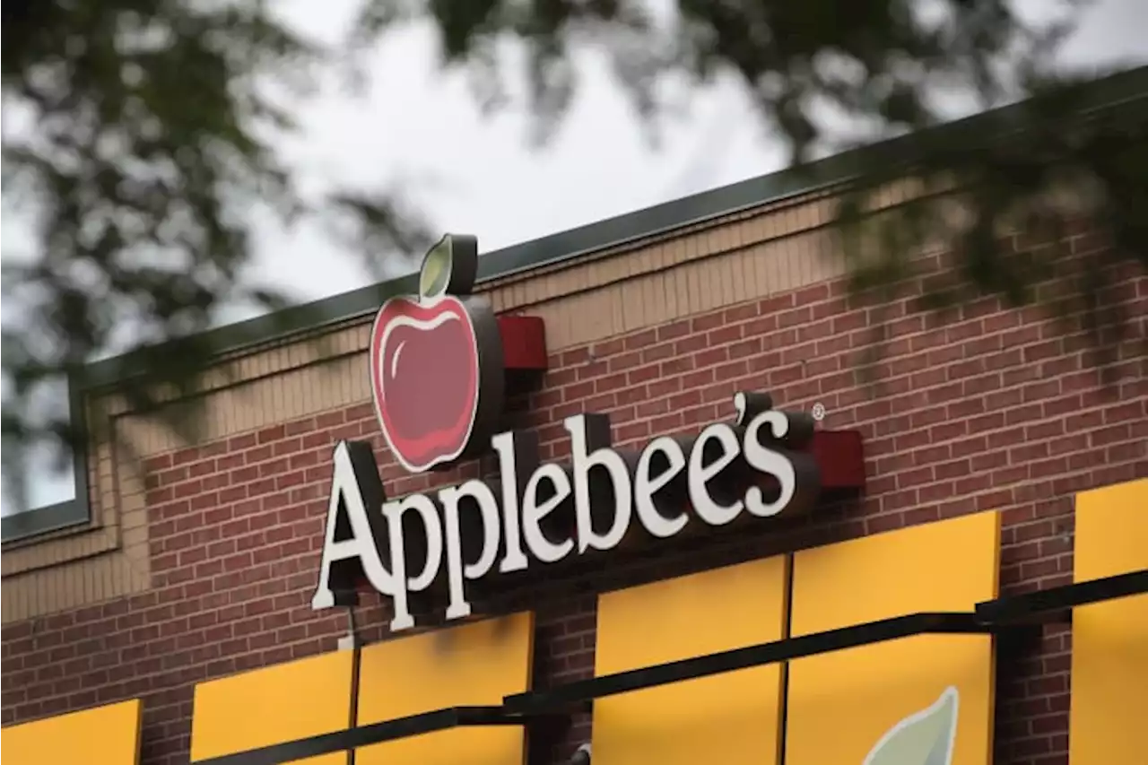 Applebee’s franchisee worker fired over leaked email