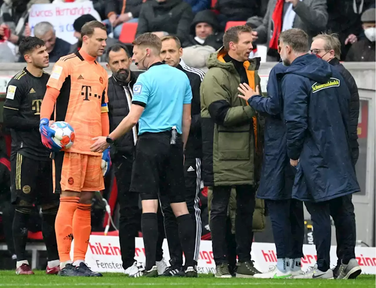 Bayern Munich goleó a Friburgo, pero tuvo 12 jugadores durante 17 segundos y podría ser sancionado