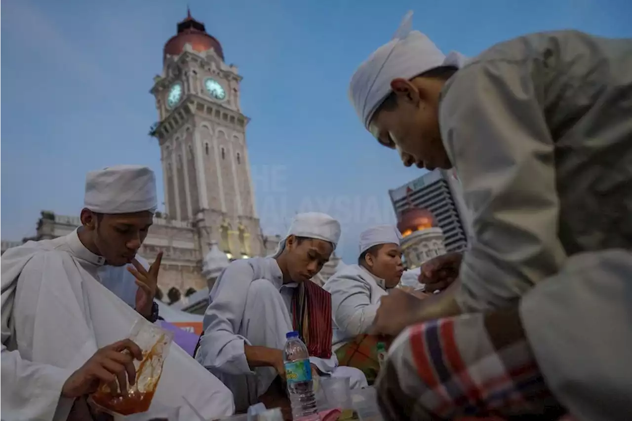 Surau, mosques in Johor allowed to hold breaking of fast events | The Malaysian Insight