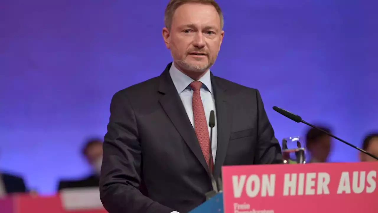 Lindner befürchtet Wohlstandsverlust durch Krieg