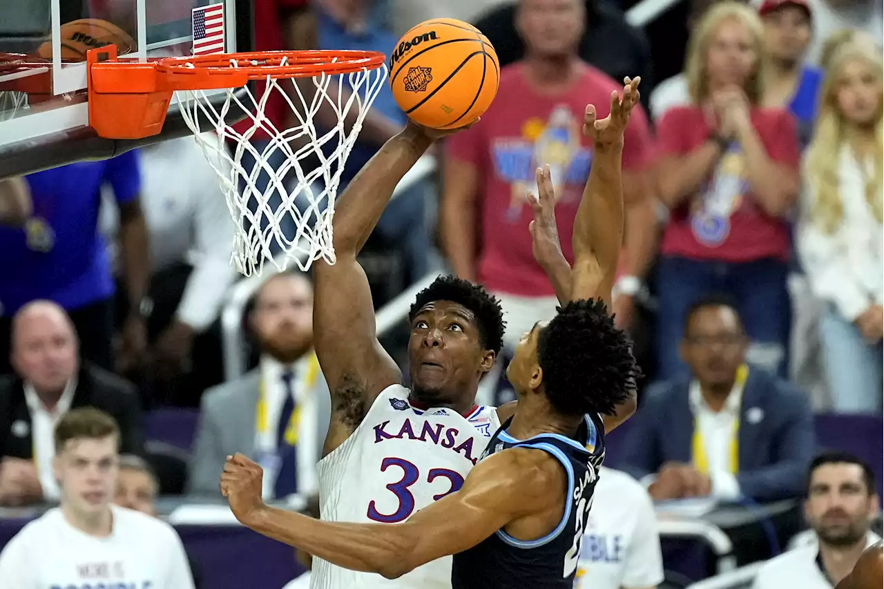 Kansas rips short-handed Villanova to reach national title game