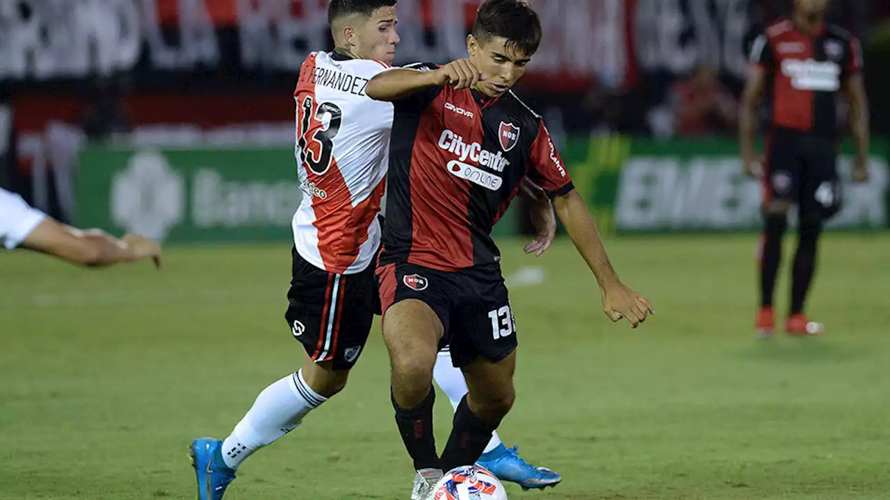 Los tres cambios obligados de Newell's | El DT dispuso el ingreso de Velázquez, Sforza y Calcaterra