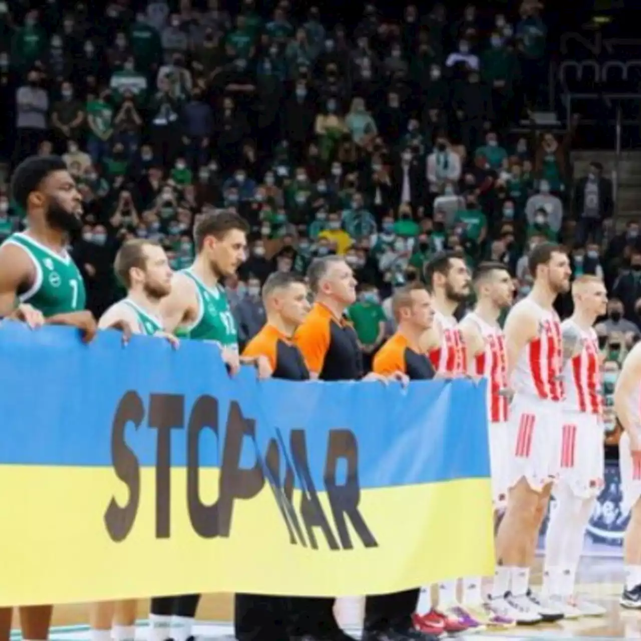 Eurolega, vergogna prima di Zalgiris-Stella Rossa: i serbi non espongono il cartello &ldquo;Stop war&rdquo;