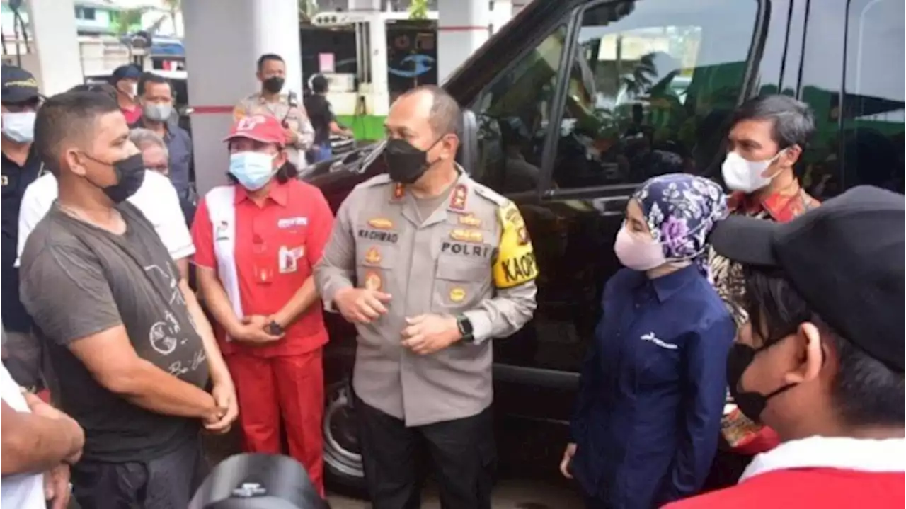 Dirut Pertamina: Laporkan Jika Ada Kendaraan Mewah Pakai BBM Subsidi