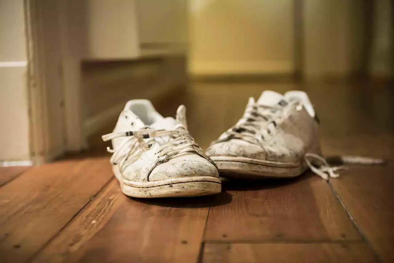 Perspective | Wearing shoes in the house is gross