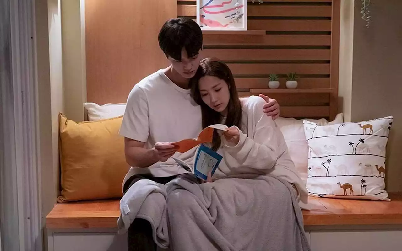 Song Kang dan Park Min Young Pelukan di Teaser Baru 'Forecasting Love and Weather', Balikan?