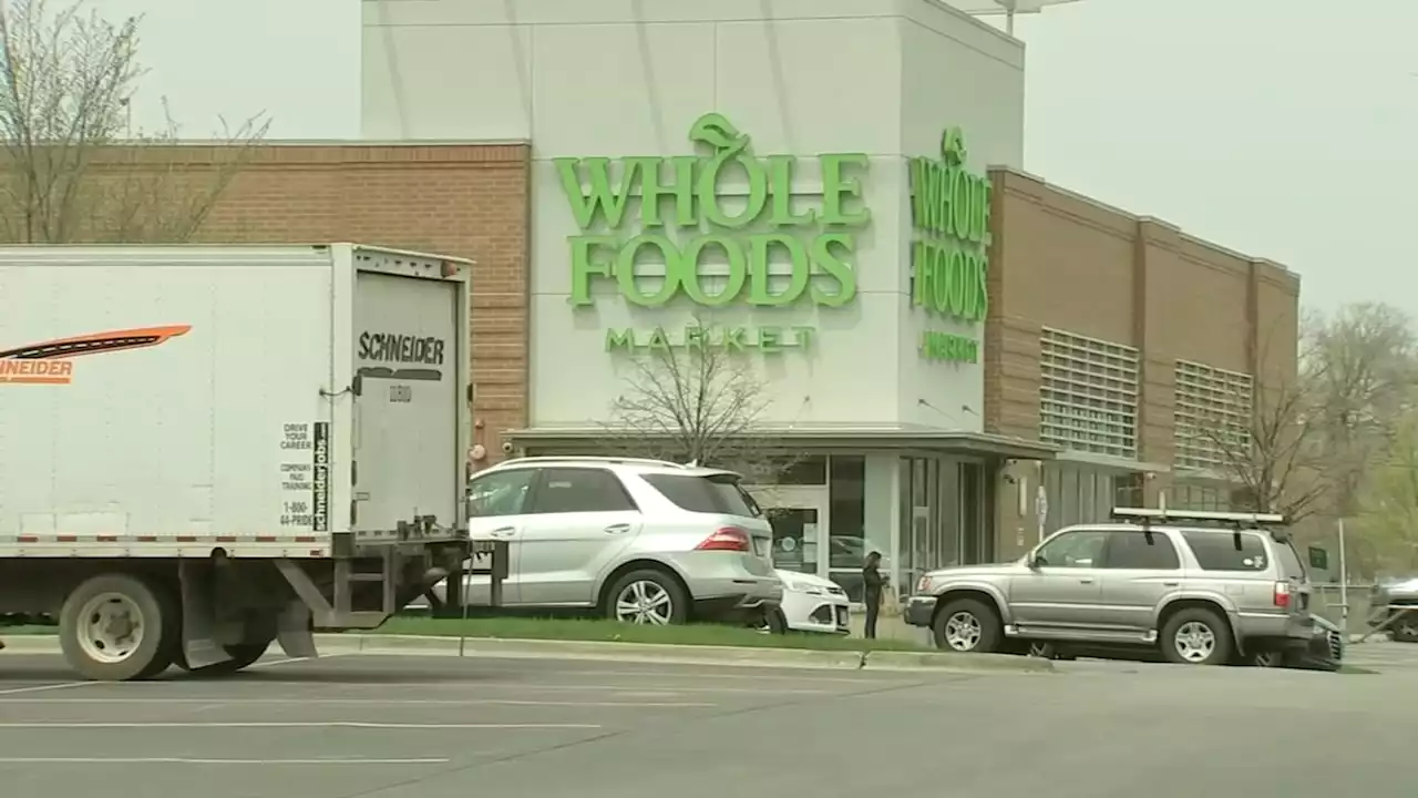 Whole Foods closing Englewood store 6 years after opening was celebrated in Chicago 'food desert'