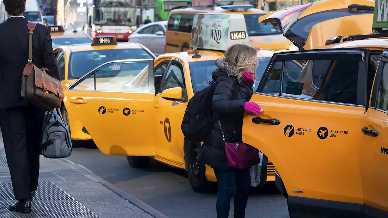 NYC considering first taxi fare hike in a decade, hearings set for next month