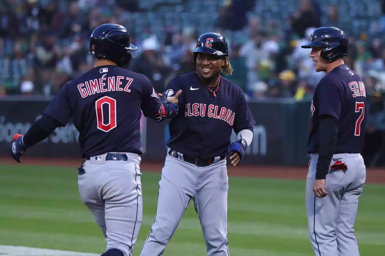 José Ramírez, Josh Naylor rally Guardians as they snap seven-game skid with 9-8 win in Oakland