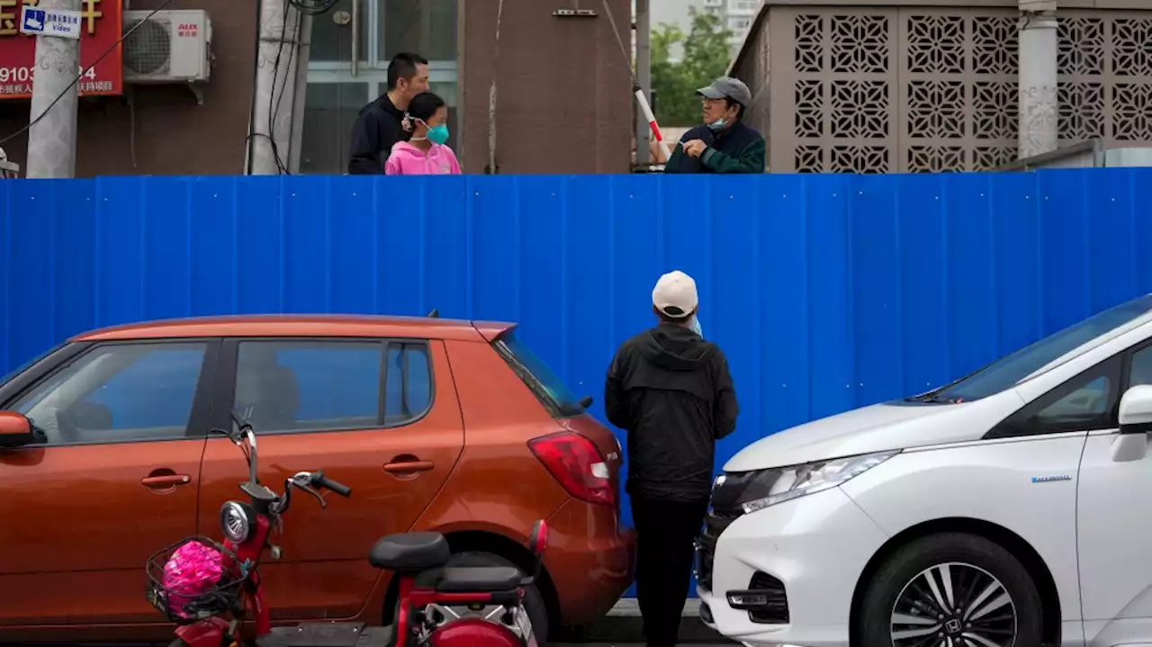 How China is using metal barriers to fight COVID-19