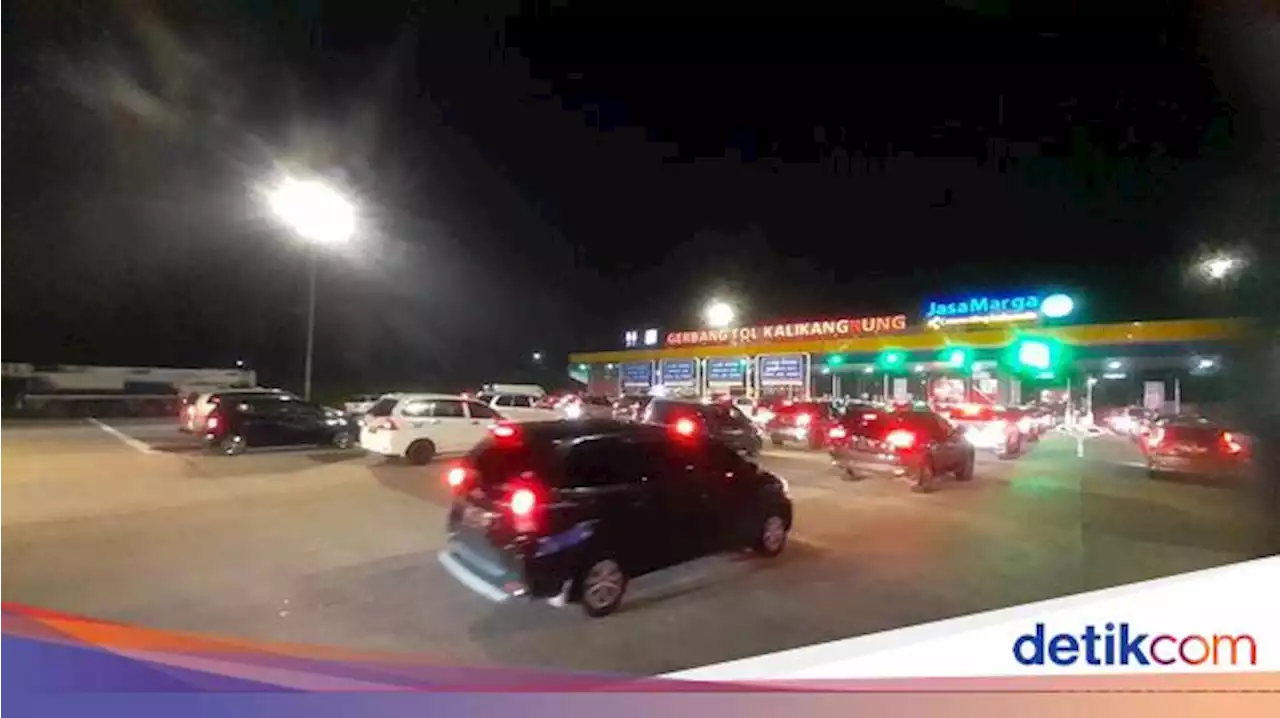 Evaluasi One Way, Korlantas Sebut 3 Hal Ini Jadi Pemicu Macet di Tol