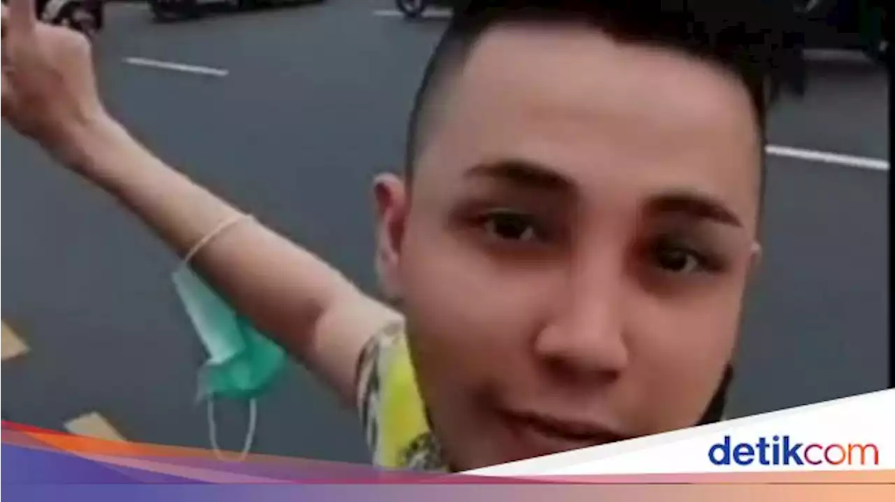 Viral Pemuda Sindir Baliho Anies Baswedan 'Orang Yaman', Ini Faktanya