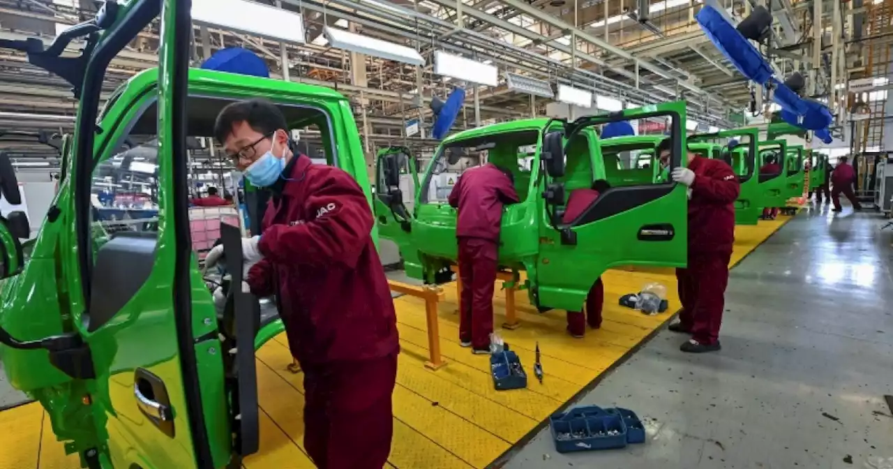 China factory activity dips to lowest in two years: official data