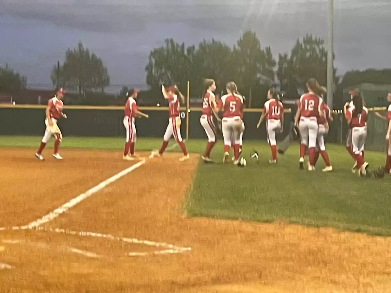 Bellaire offense explodes as the Lady Cardinals advance in the playoffs