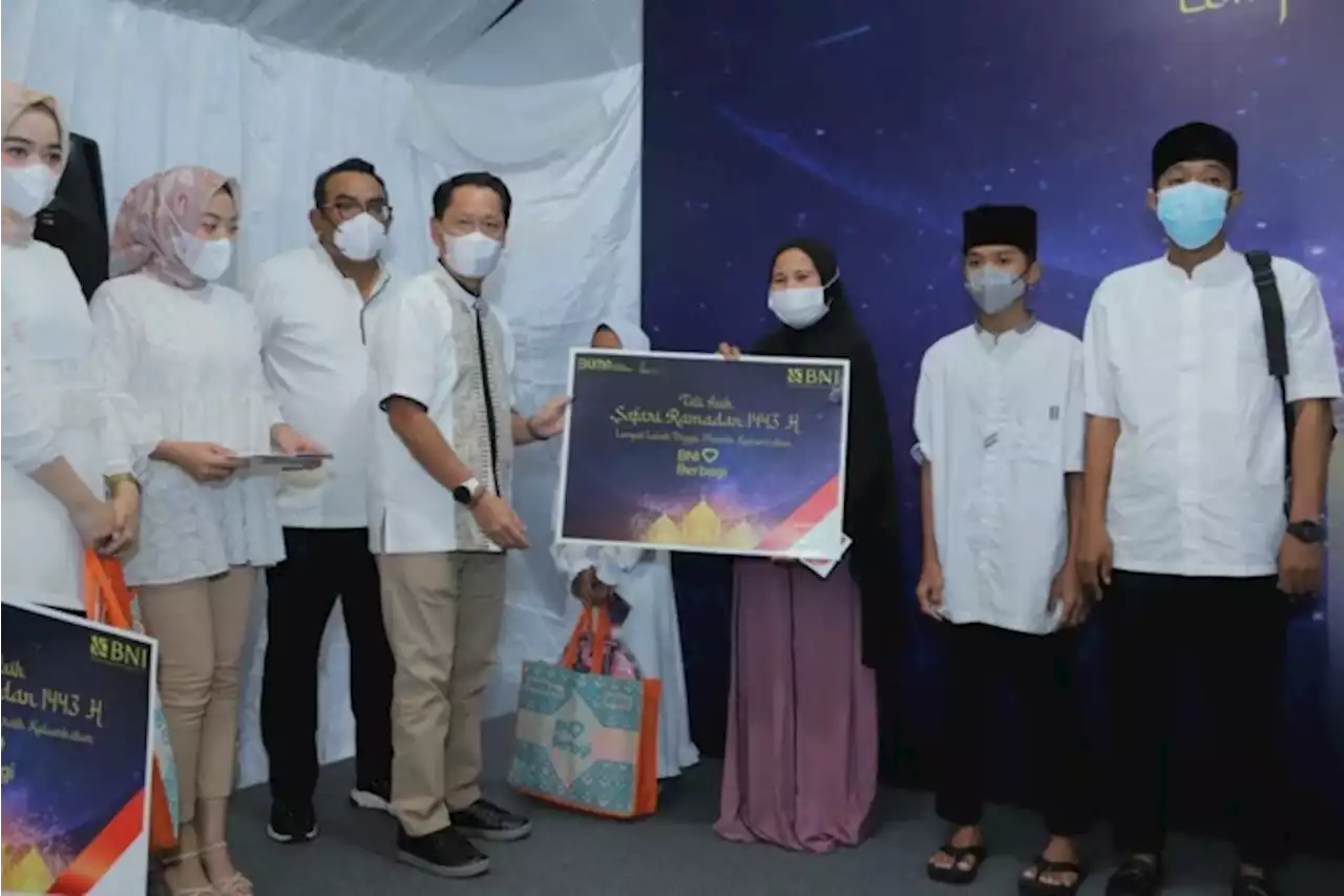 Berbagi Keberkahan Ramadhan, BNI Bagikan 76 Ribu Paket Pangan