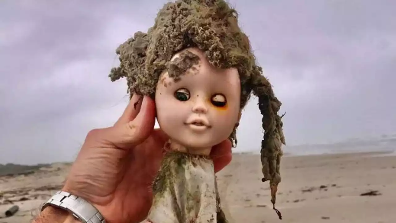 Dozens of creepy dolls found on Texas’ Gulf Coast beaches