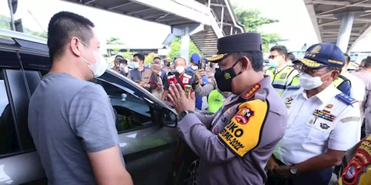 Kapolri: Alhamdulillah Sore Tadi dan Malam Ini Kepadatan Pelabuhan Merak Terurai | merdeka.com