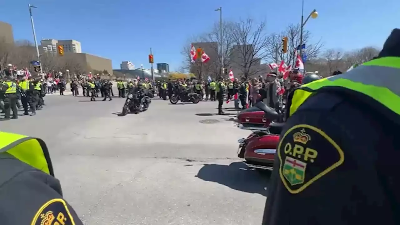 Heavy police presence in downtown Ottawa on day 2 of ‘Rolling Thunder’ biker event