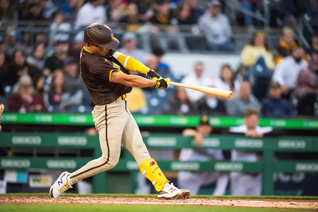 Padres Top Pirates for 4th Straight Win