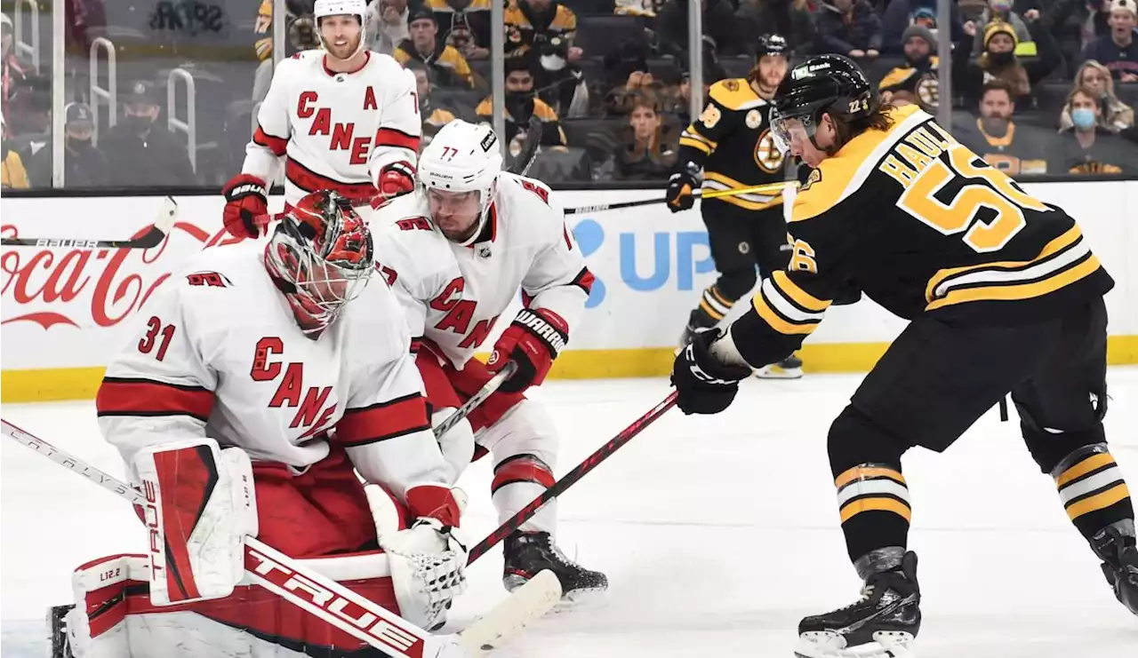 Bruins to Play Hurricanes in First Round of Playoffs