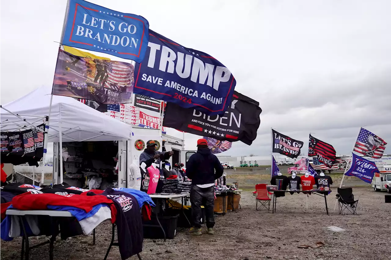 Weather delays Donald Trump rally as thousands flock to Nebraska