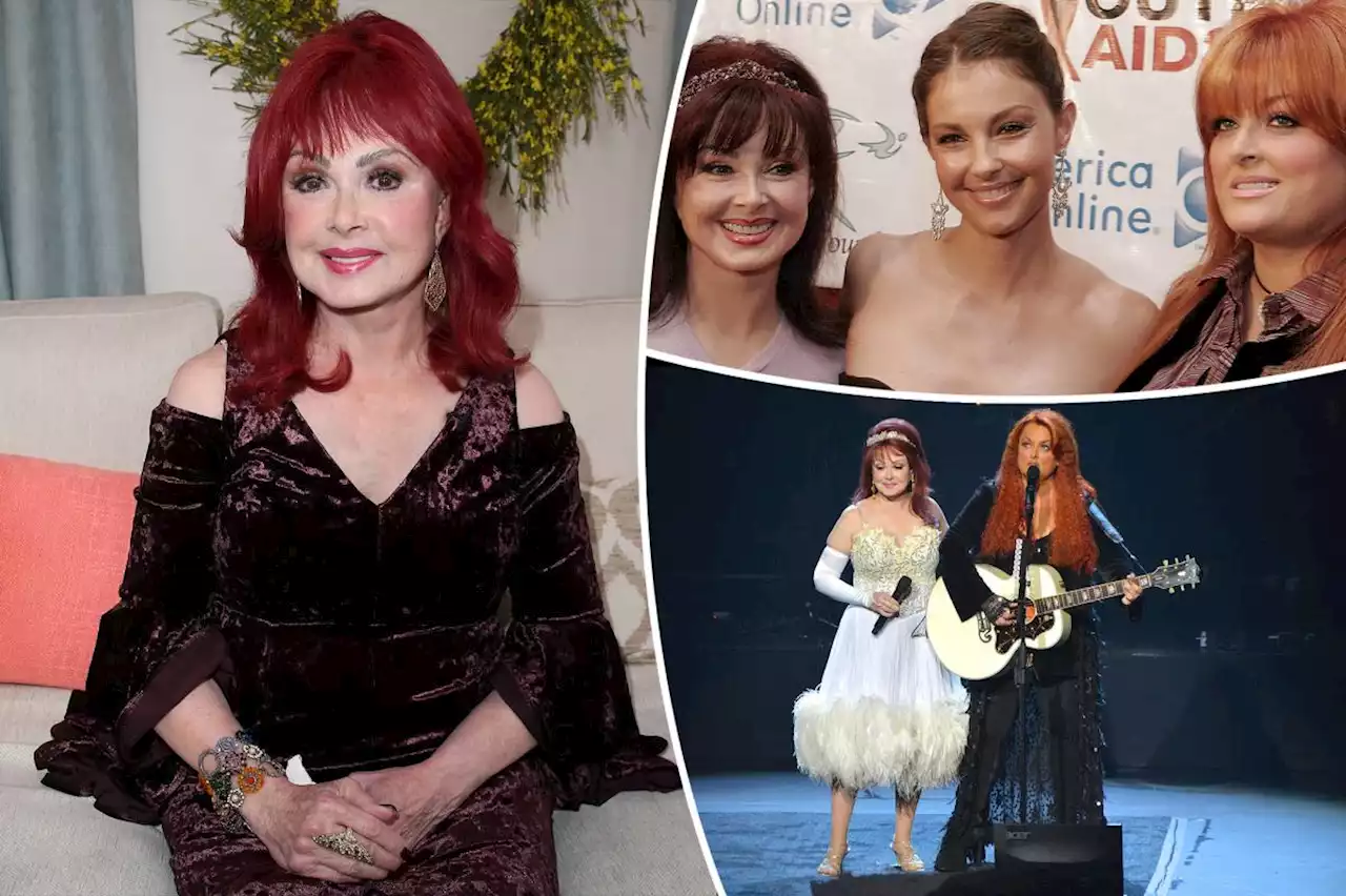 Country music star Naomi Judd dead at age 76