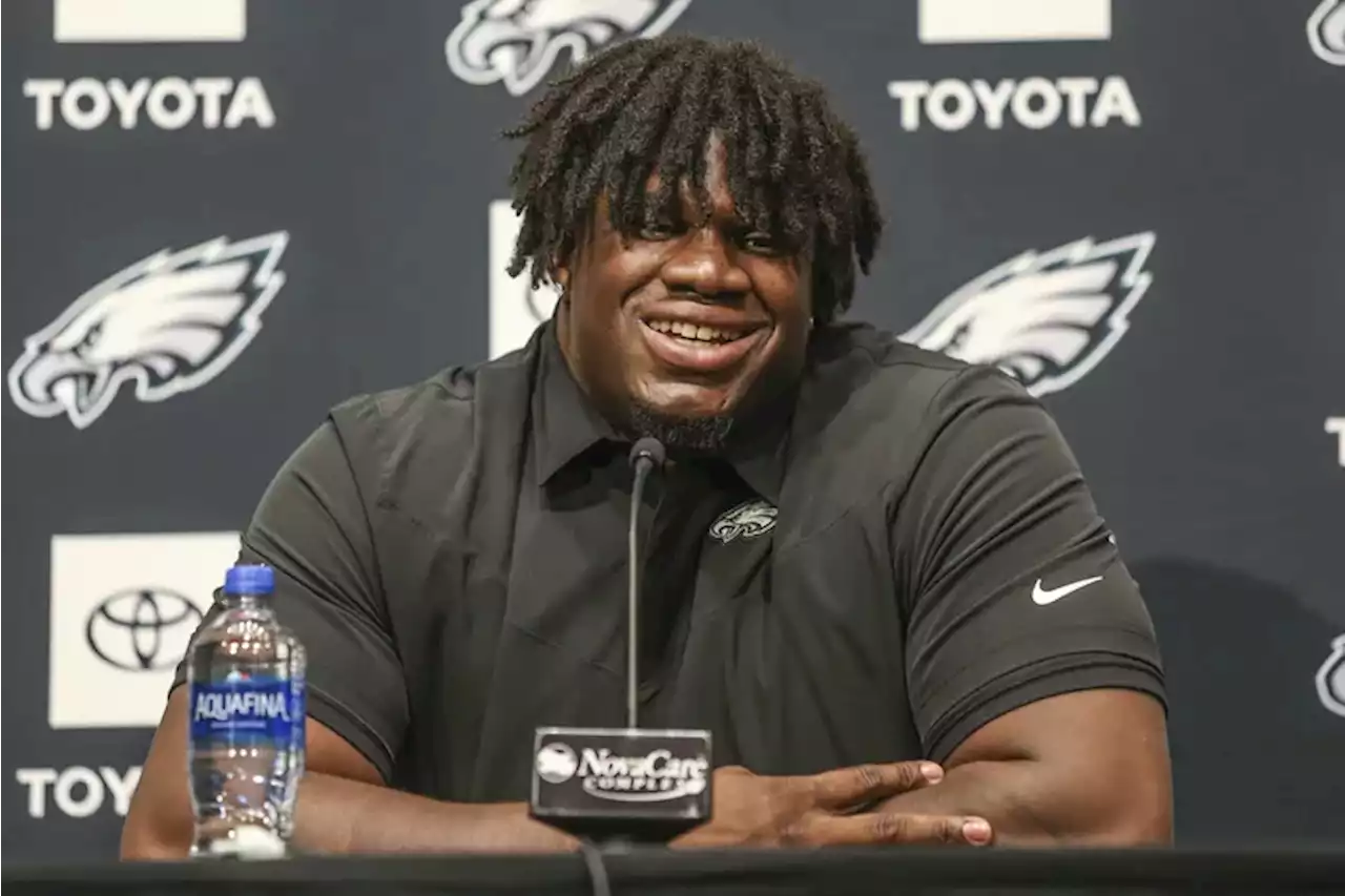 Eagles draft pick Jordan Davis is just a sweet kid beneath the menacing frame