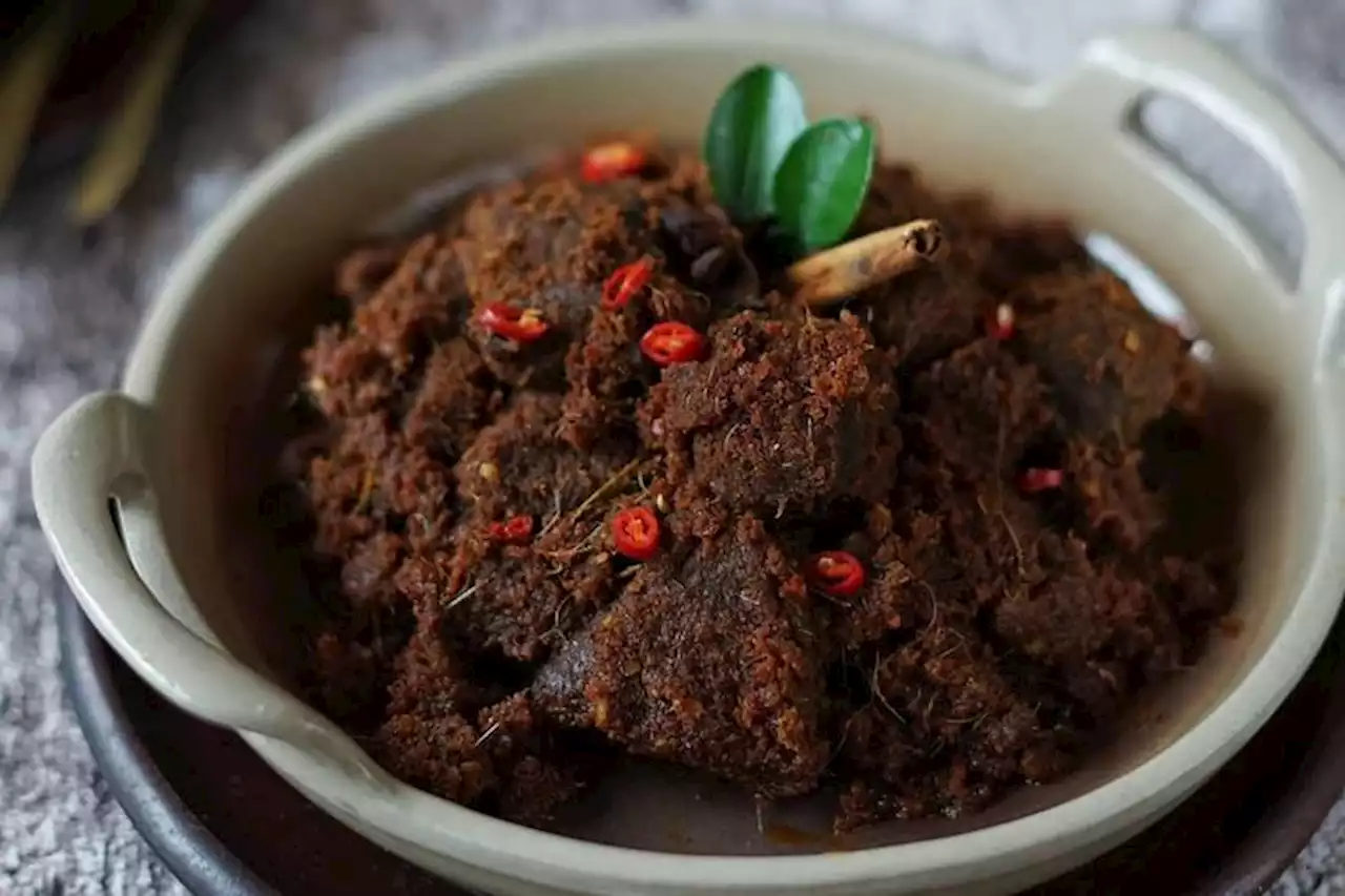 Bumbu Rendang Khas Padang, Simak Cara Masak Daging Agar Empuk dan Tahan Lama - Pikiran-Rakyat.com