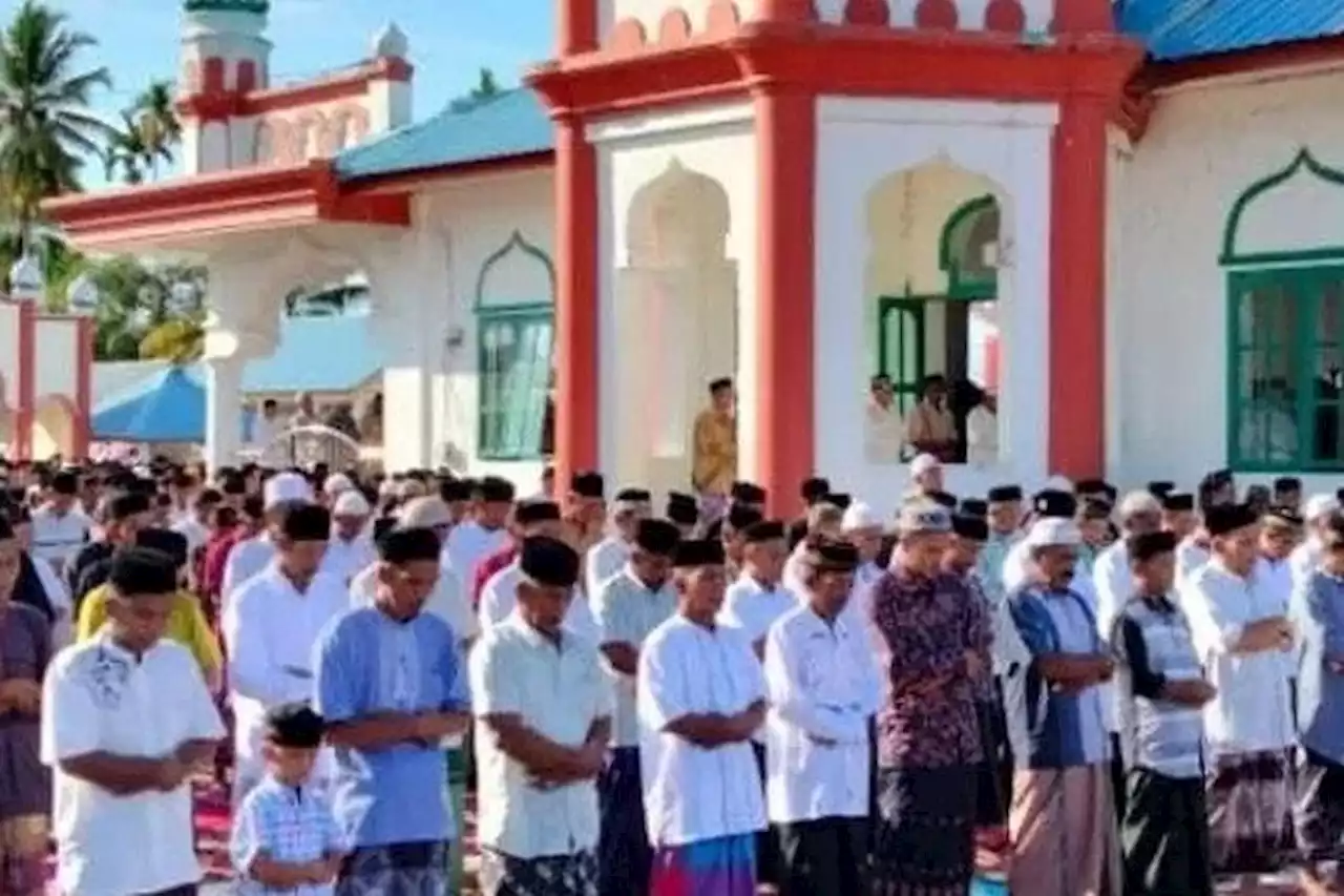 Ribuan Jemaah Tarikat Syattariyah di Aceh Rayakan Idul Fitri Hari Ini - Pikiran-Rakyat.com