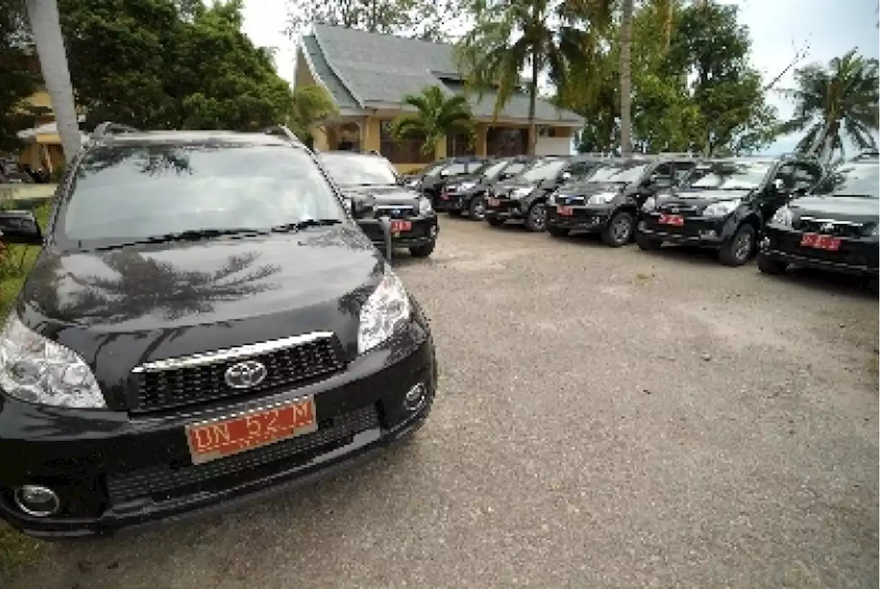 ASN Kota Padang Dilarang Mudik Pakai Mobil Dinas |Republika Online