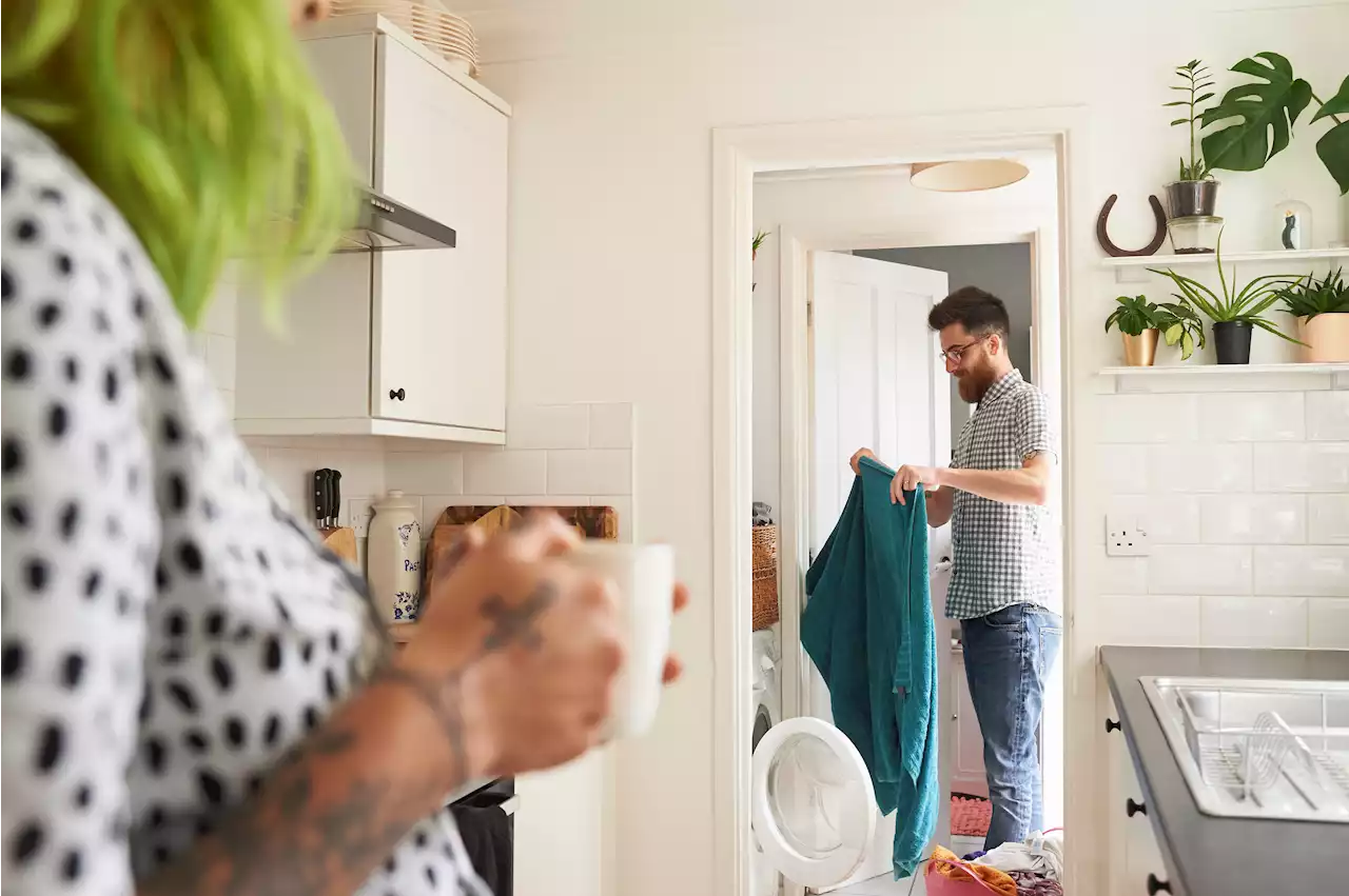 The Way Couples Split Chores Can Improve Relationships, According to a New Study