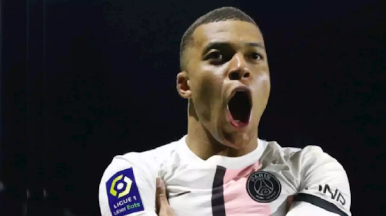 Fans PSG Kritik Mbappe Egois, Tak Bagi Bola ke Messi