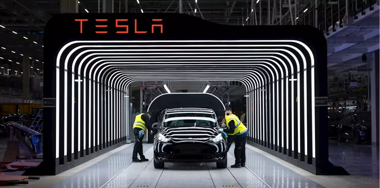 Tesla & German Auto Industry's Varied Tech Paths