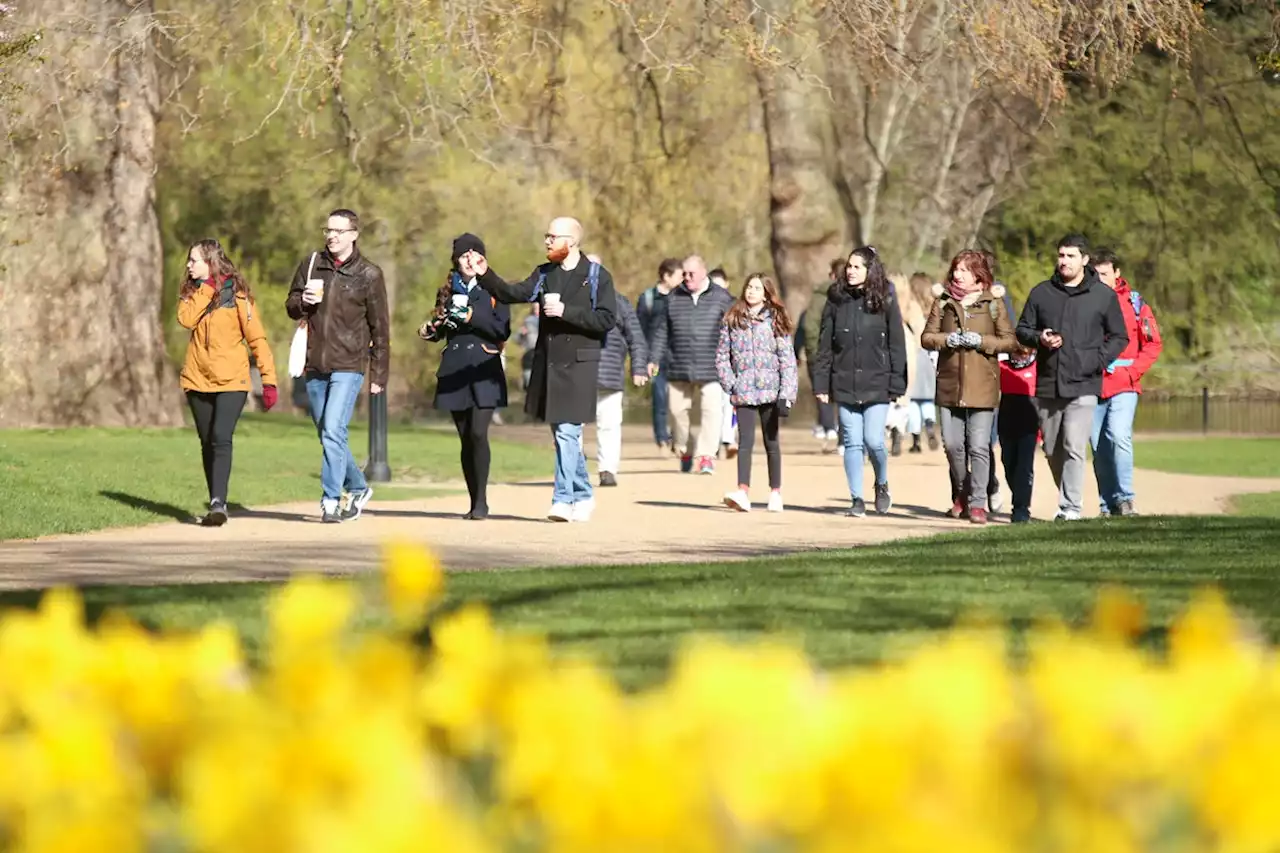 Hail and overnight frosts of -2C to freeze London in Easter holiday washout