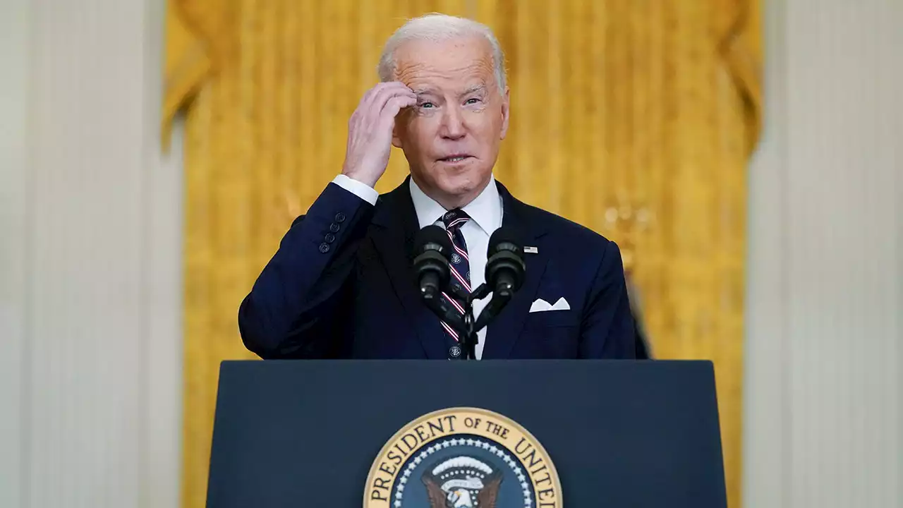 Axios reporter says Biden's economic accomplishments are 'largely irrelevant' amid high inflation, gas prices